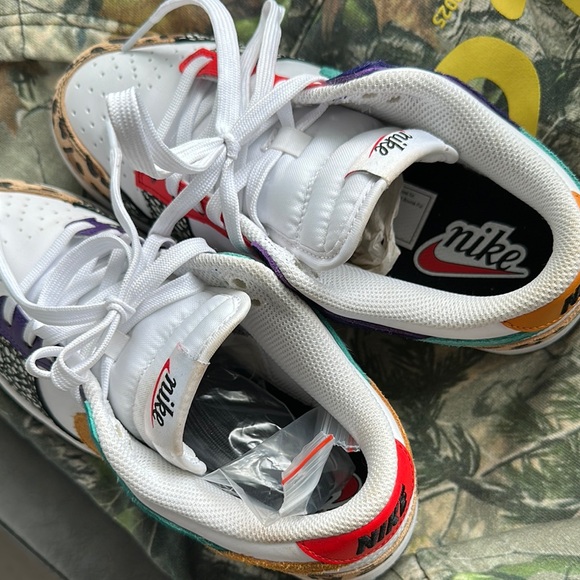 Nike Dunks Safari Mix - Picture 3 of 6